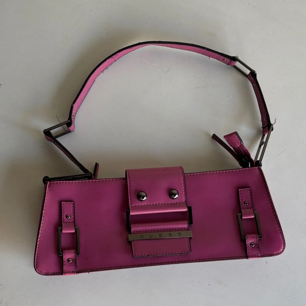 Y2K Vintage Guess Fuchsia Women's Shoulder Bag